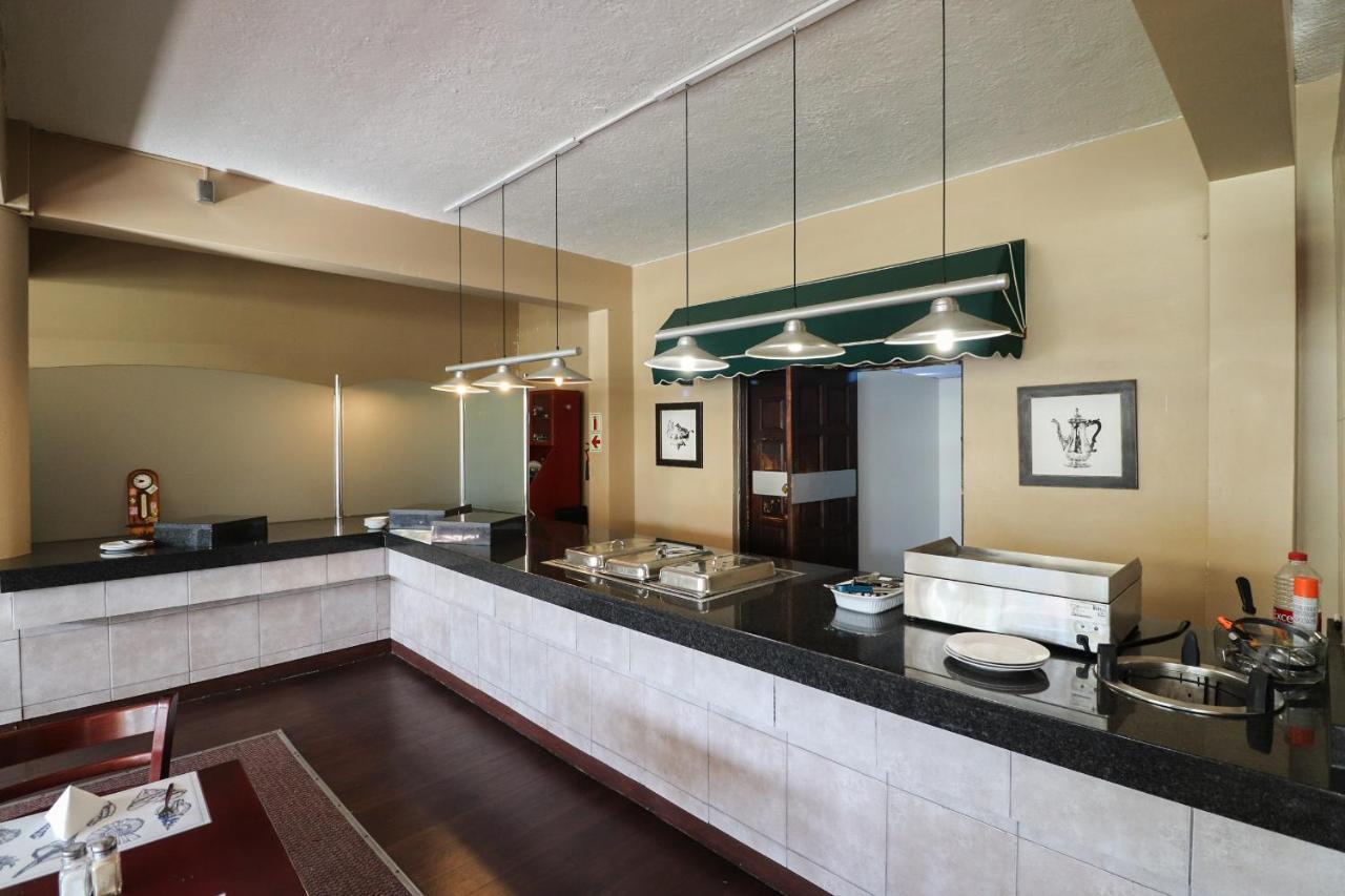 Gonubie Hotel 外观 照片